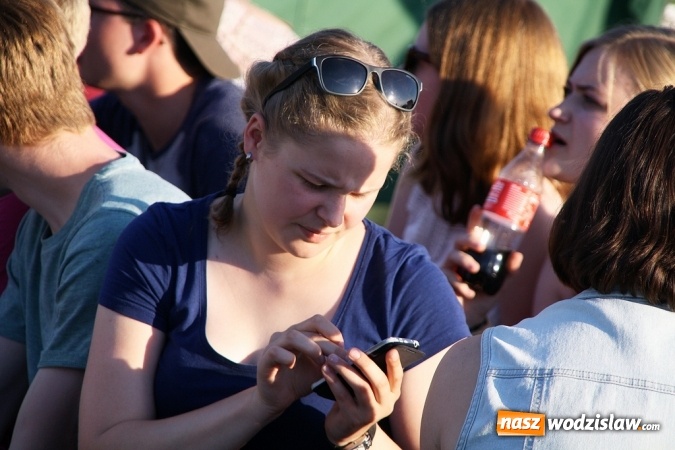 Zdjęcie w galerii na portalu naszwodzislaw.com: ŚDM: Młodzież z Portugalii oraz Niemiec gości w Rydułtowach wiadomości z regionu