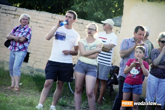 Zdjęcie w galerii na portalu naszwodzislaw.com: ŚDM: Młodzież z Portugalii oraz Niemiec gości w Rydułtowach wiadomości z regionu