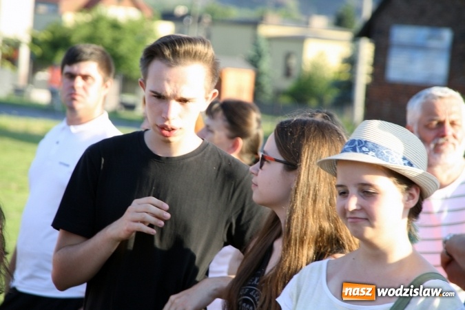 Zdjęcie w galerii na portalu naszwodzislaw.com: ŚDM: Młodzież z Portugalii oraz Niemiec gości w Rydułtowach wiadomości z regionu