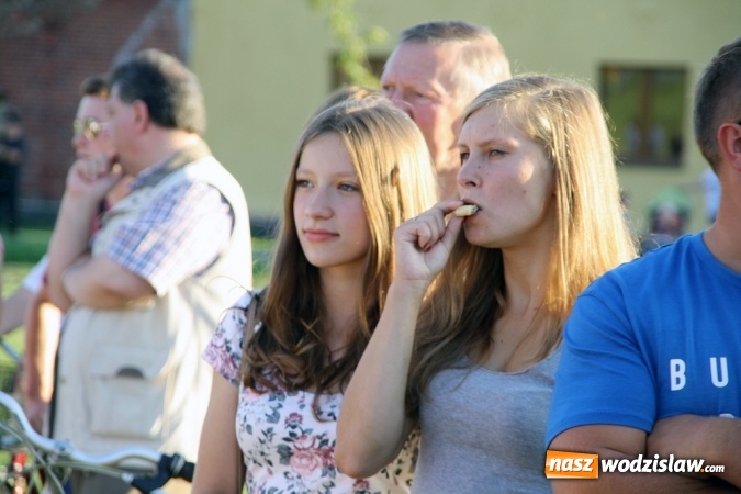 Zdjęcie w galerii na portalu naszwodzislaw.com: ŚDM: Młodzież z Portugalii oraz Niemiec gości w Rydułtowach wiadomości z regionu