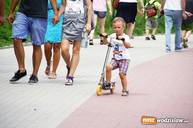 Zdjęcie w galerii na portalu naszwodzislaw.com: Rodzinny Park Rozrywki świętuje swoje urodziny. Zorganizowano Festiwal Atrakcji wiadomości z regionu