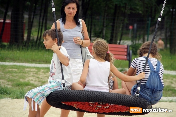 Zdjęcie w galerii na portalu naszwodzislaw.com: Rodzinny Park Rozrywki świętuje swoje urodziny. Zorganizowano Festiwal Atrakcji wiadomości z regionu