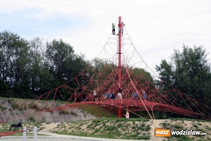 Zdjęcie w galerii na portalu naszwodzislaw.com: Rodzinny Park Rozrywki świętuje swoje urodziny. Zorganizowano Festiwal Atrakcji wiadomości z regionu