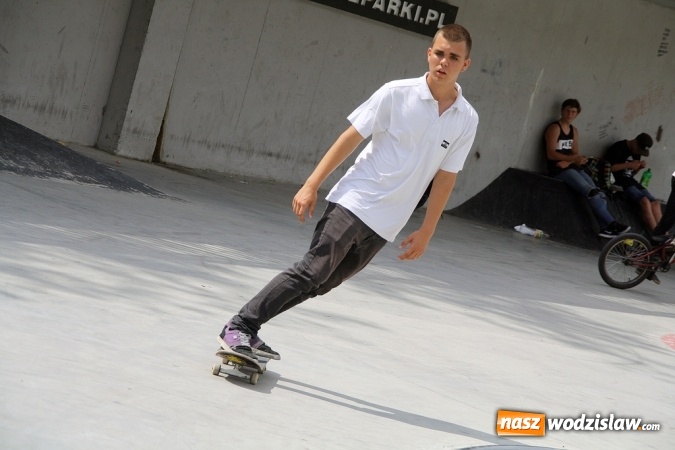 Zdjęcie w galerii na portalu naszwodzislaw.com: Rodzinny Park Rozrywki świętuje swoje urodziny. Zorganizowano Festiwal Atrakcji wiadomości z regionu