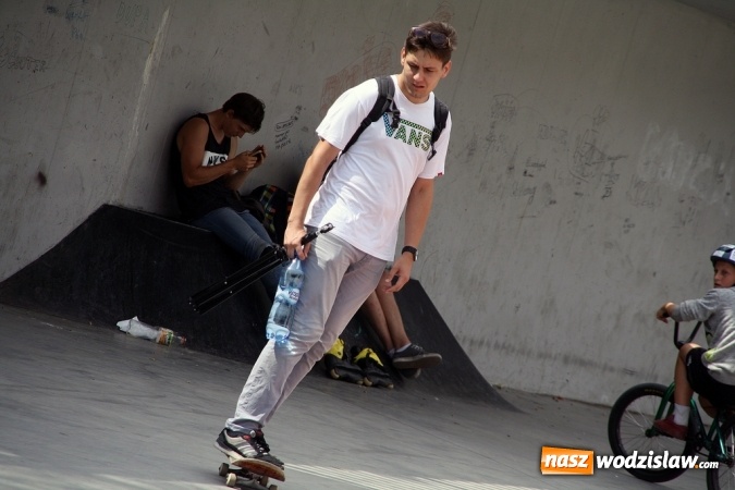 Zdjęcie w galerii na portalu naszwodzislaw.com: Rodzinny Park Rozrywki świętuje swoje urodziny. Zorganizowano Festiwal Atrakcji wiadomości z regionu