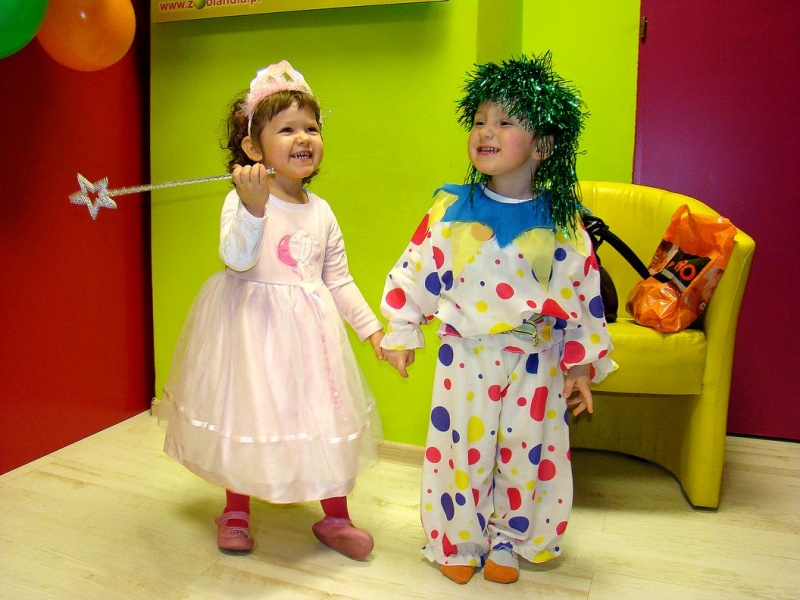 Zdjęcie w galerii na portalu naszwodzislaw.com: Młodzi balowali w Zoolandii wiadomości z regionu