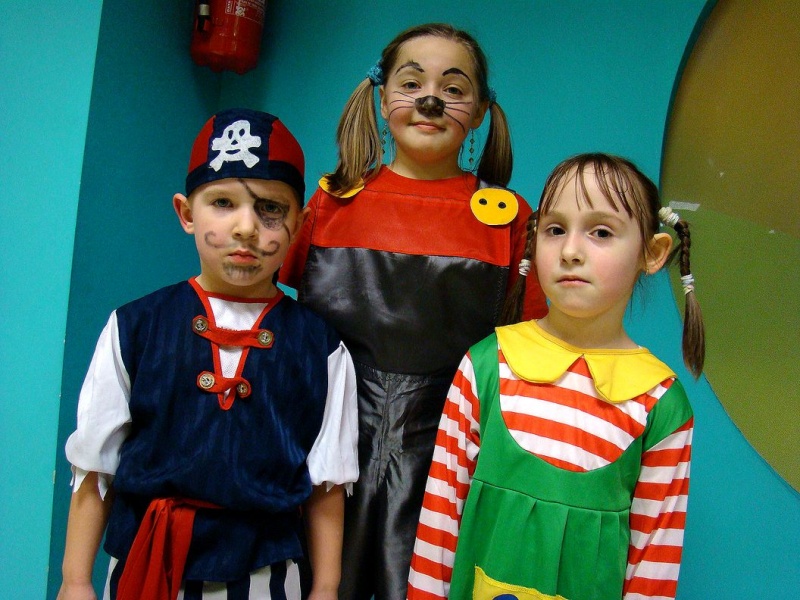 Zdjęcie w galerii na portalu naszwodzislaw.com: Młodzi balowali w Zoolandii wiadomości z regionu