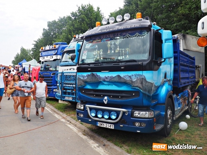 Zdjęcie w galerii na portalu naszwodzislaw.com: Tłumy na zlocie Master Truck 2016 wiadomości z regionu