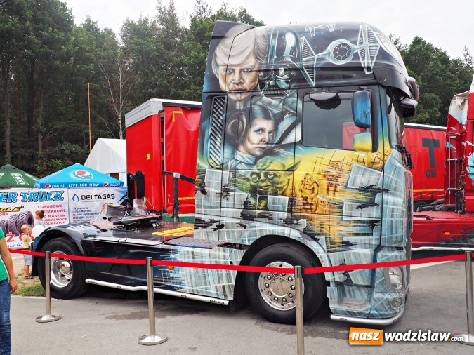 Zdjęcie w galerii na portalu naszwodzislaw.com: Tłumy na zlocie Master Truck 2016 wiadomości z regionu