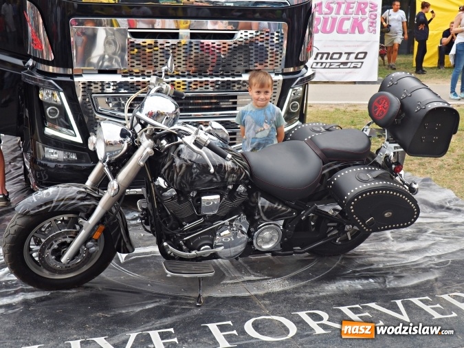 Zdjęcie w galerii na portalu naszwodzislaw.com: Tłumy na zlocie Master Truck 2016 wiadomości z regionu