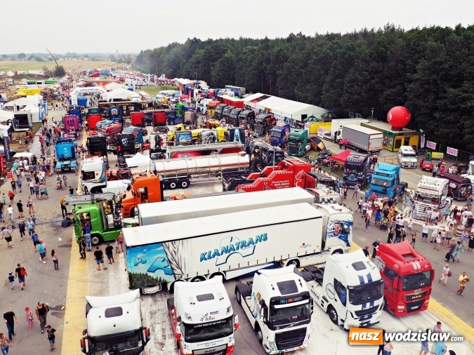 Zdjęcie w galerii na portalu naszwodzislaw.com: Tłumy na zlocie Master Truck 2016 wiadomości z regionu