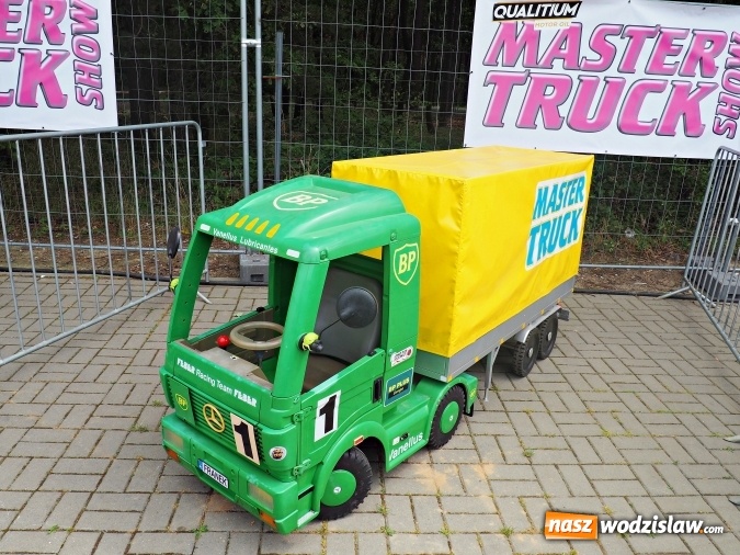 Zdjęcie w galerii na portalu naszwodzislaw.com: Tłumy na zlocie Master Truck 2016 wiadomości z regionu