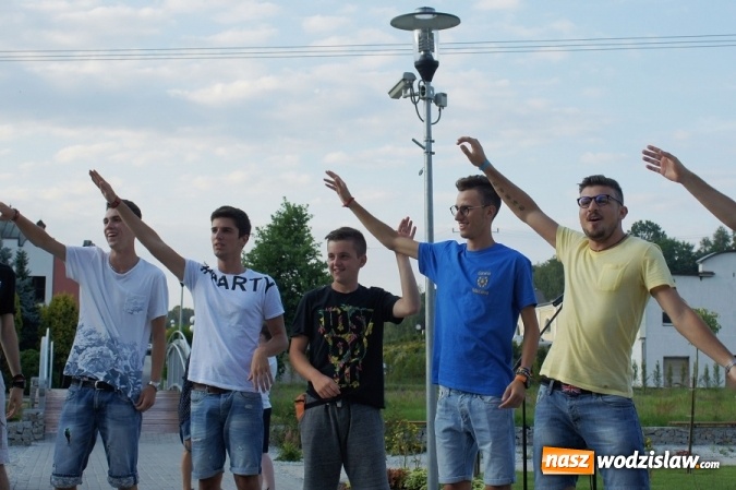 Zdjęcie w galerii na portalu naszwodzislaw.com: Pożegnanie włoskich pielgrzymów z rodzinami z Mszany i Połomi  wiadomości z regionu