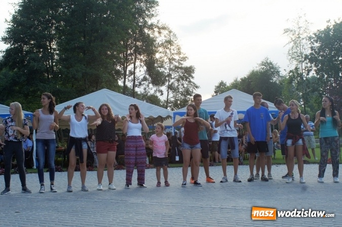 Zdjęcie w galerii na portalu naszwodzislaw.com: Pożegnanie włoskich pielgrzymów z rodzinami z Mszany i Połomi  wiadomości z regionu