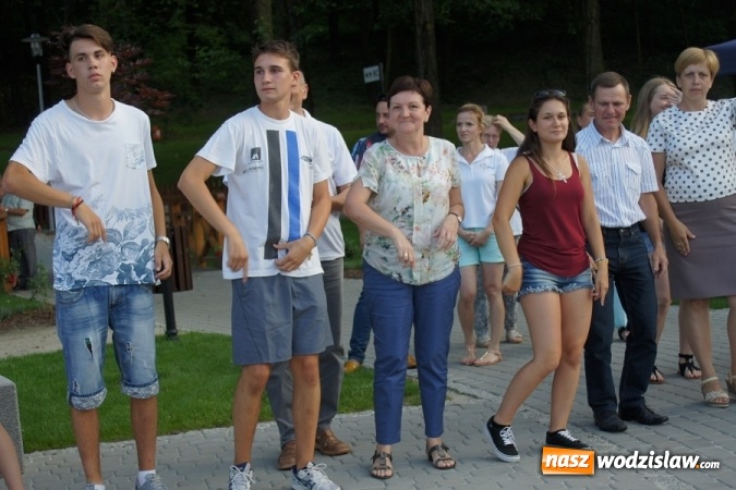 Zdjęcie w galerii na portalu naszwodzislaw.com: Pożegnanie włoskich pielgrzymów z rodzinami z Mszany i Połomi  wiadomości z regionu