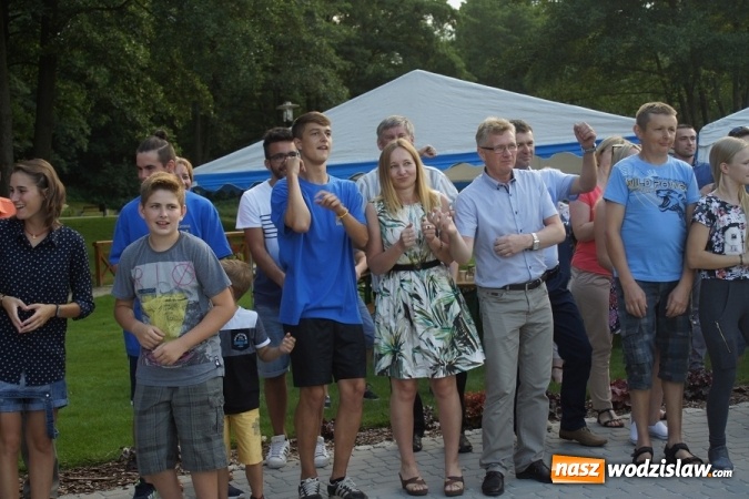 Zdjęcie w galerii na portalu naszwodzislaw.com: Pożegnanie włoskich pielgrzymów z rodzinami z Mszany i Połomi  wiadomości z regionu