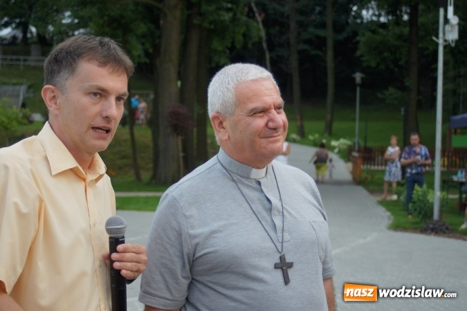 Zdjęcie w galerii na portalu naszwodzislaw.com: Pożegnanie włoskich pielgrzymów z rodzinami z Mszany i Połomi  wiadomości z regionu