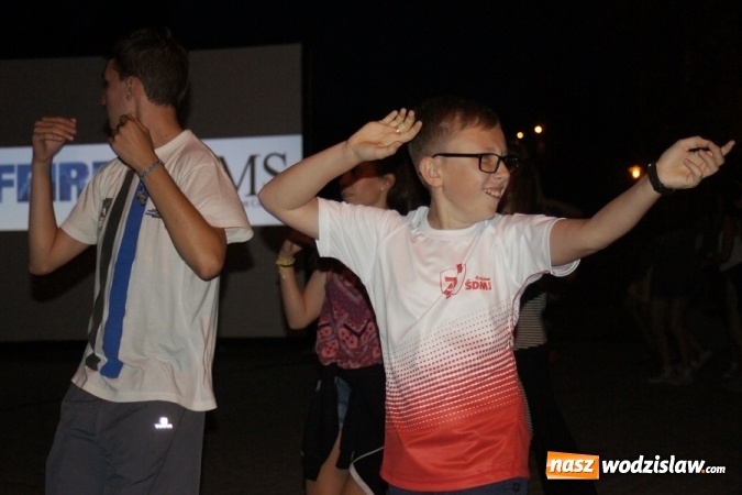 Zdjęcie w galerii na portalu naszwodzislaw.com: Pożegnanie włoskich pielgrzymów z rodzinami z Mszany i Połomi  wiadomości z regionu