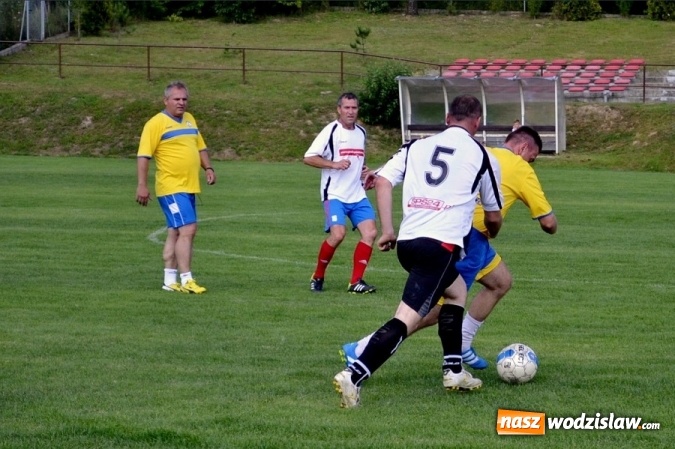 Zdjęcie w galerii na portalu naszwodzislaw.com: Turniej oldbojów o Puchar Wójta Gminy na boisku sportowym w Mszanie  wiadomości z regionu