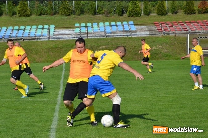 Zdjęcie w galerii na portalu naszwodzislaw.com: Turniej oldbojów o Puchar Wójta Gminy na boisku sportowym w Mszanie  wiadomości z regionu