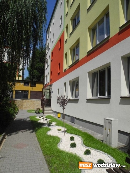 Zdjęcie w galerii na portalu naszwodzislaw.com: Wodzisław: Termomodernizacja budynków przy Wojska Polskiego zakończona wiadomości z regionu
