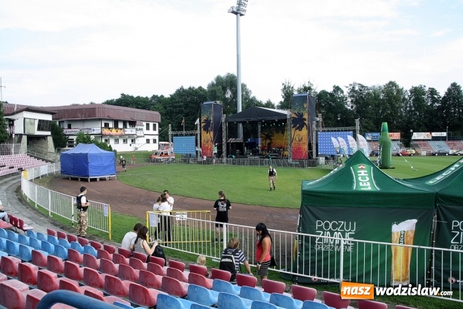 Zdjęcie w galerii na portalu naszwodzislaw.com: Wystartowała 13. edycja wodzisławskiego Festiwalu Reggae - fotoreportaż z popołudnia wiadomości z regionu