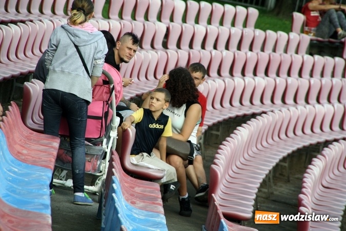 Zdjęcie w galerii na portalu naszwodzislaw.com: Wystartowała 13. edycja wodzisławskiego Festiwalu Reggae - fotoreportaż z popołudnia wiadomości z regionu