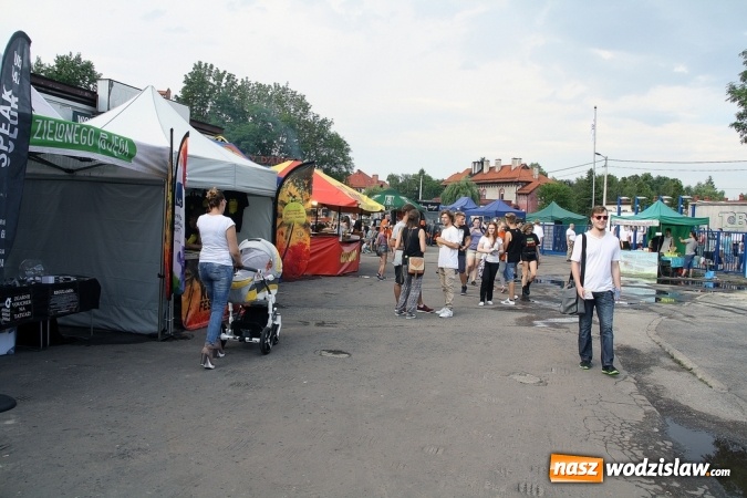 Zdjęcie w galerii na portalu naszwodzislaw.com: Wystartowała 13. edycja wodzisławskiego Festiwalu Reggae - fotoreportaż z popołudnia wiadomości z regionu