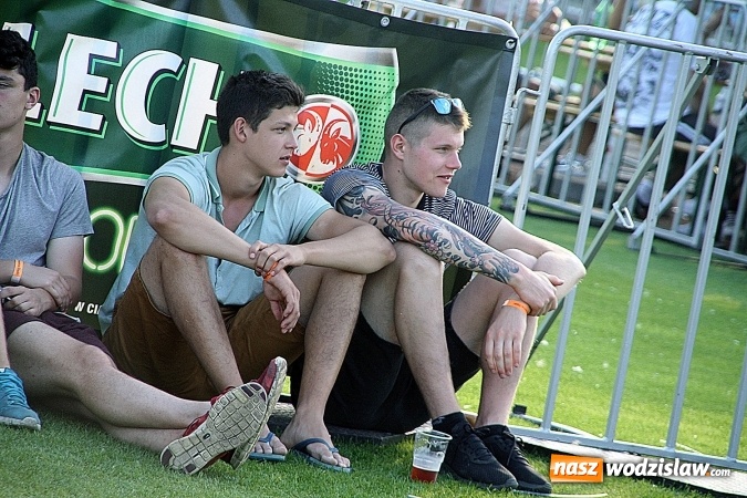 Zdjęcie w galerii na portalu naszwodzislaw.com: Festiwal Reggae 2016. Grubson porwał publiczność wiadomości z regionu