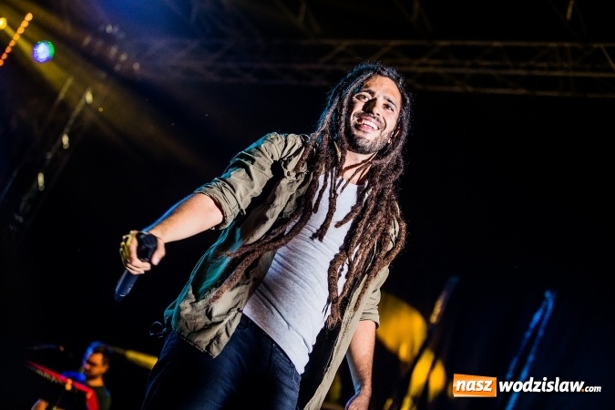 Zdjęcie w galerii na portalu naszwodzislaw.com: Festiwal Reggae 2016. Grubson porwał publiczność wiadomości z regionu