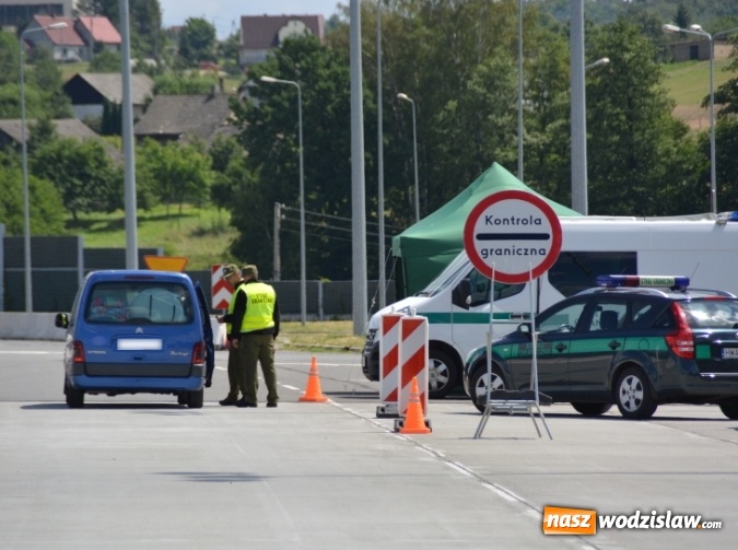 Zdjęcie w galerii na portalu naszwodzislaw.com: Straż Graniczna podsumowała tymczasowe przywrócenie kontroli granicznej wiadomości z regionu