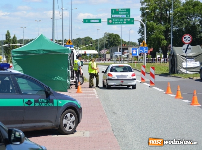 Zdjęcie w galerii na portalu naszwodzislaw.com: Straż Graniczna podsumowała tymczasowe przywrócenie kontroli granicznej wiadomości z regionu