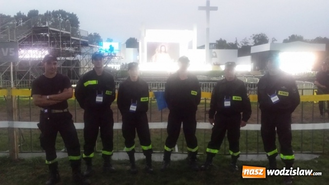 Zdjęcie w galerii na portalu naszwodzislaw.com: Strażacy z Lubomi zabezpieczali Światowe Dni Młodzieży  wiadomości z regionu
