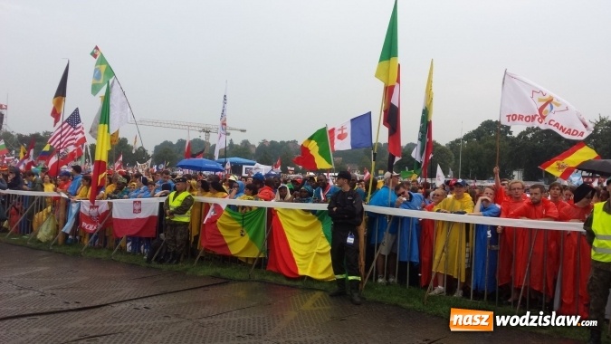 Zdjęcie w galerii na portalu naszwodzislaw.com: Strażacy z Lubomi zabezpieczali Światowe Dni Młodzieży  wiadomości z regionu