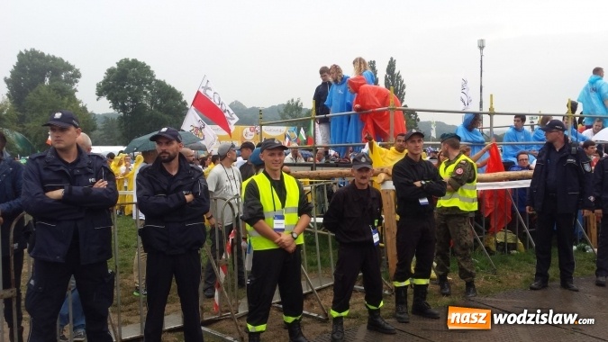 Zdjęcie w galerii na portalu naszwodzislaw.com: Strażacy z Lubomi zabezpieczali Światowe Dni Młodzieży  wiadomości z regionu
