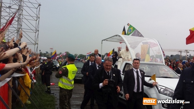 Zdjęcie w galerii na portalu naszwodzislaw.com: Strażacy z Lubomi zabezpieczali Światowe Dni Młodzieży  wiadomości z regionu