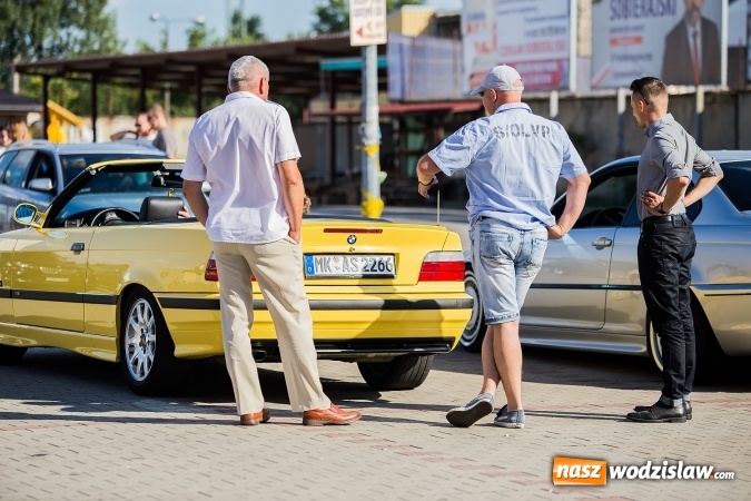 Zdjęcie w galerii na portalu naszwodzislaw.com: Zlot miłośnik&oacute;w samochod&oacute;w marki BMW w Raciborzu wiadomości z regionu