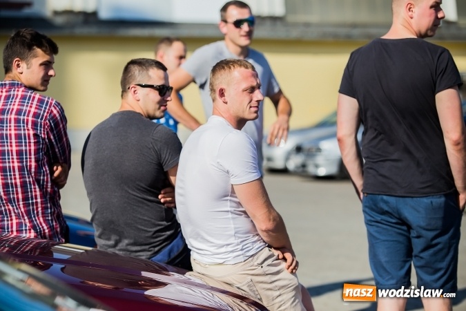 Zdjęcie w galerii na portalu naszwodzislaw.com: Zlot miłośnik&oacute;w samochod&oacute;w marki BMW w Raciborzu wiadomości z regionu