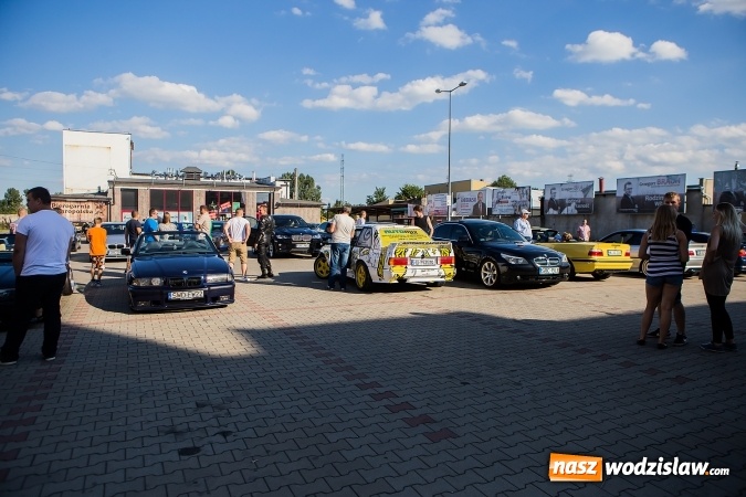 Zdjęcie w galerii na portalu naszwodzislaw.com: Zlot miłośnik&oacute;w samochod&oacute;w marki BMW w Raciborzu wiadomości z regionu