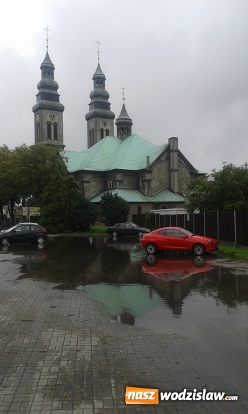 Zdjęcie w galerii na portalu naszwodzislaw.com: Nawałnica przeszła nad naszym regionem! Strażacy mają pełne ręce roboty. Występują utrudnienia w ruchu. FOTO i WIDEO wiadomości z regionu