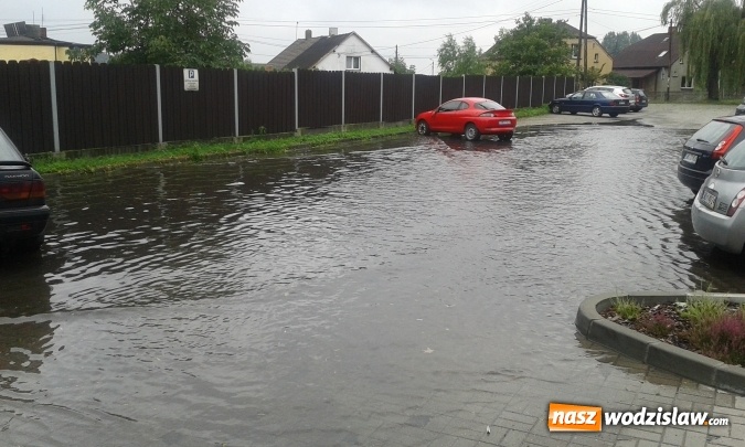 Zdjęcie w galerii na portalu naszwodzislaw.com: Nawałnica przeszła nad naszym regionem! Strażacy mają pełne ręce roboty. Występują utrudnienia w ruchu. FOTO i WIDEO wiadomości z regionu