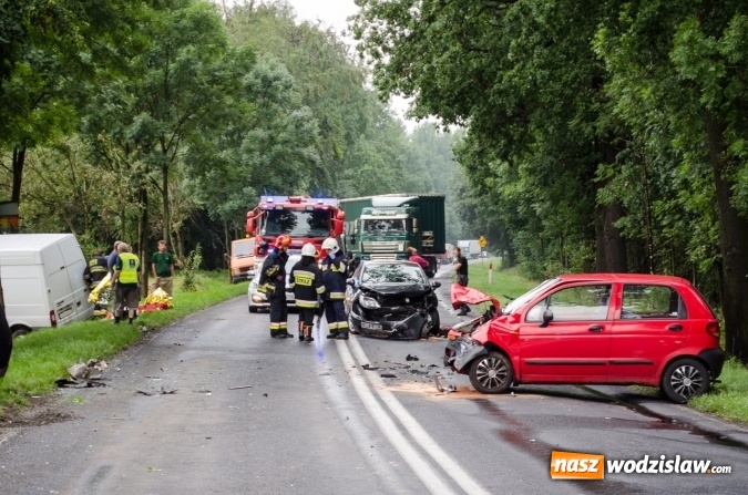 Zdjęcie w galerii na portalu naszwodzislaw.com: Kraksa na drodze Racibórz - Rybnik. W wypadku uczestniczył mieszkaniec powiatu wodzisławskiego wiadomości z regionu