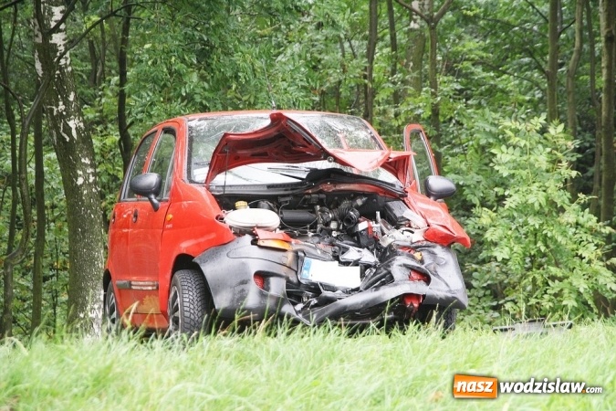 Zdjęcie w galerii na portalu naszwodzislaw.com: Kraksa na drodze Racibórz - Rybnik. W wypadku uczestniczył mieszkaniec powiatu wodzisławskiego wiadomości z regionu