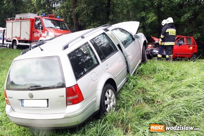 Zdjęcie w galerii na portalu naszwodzislaw.com: Kraksa na drodze Racibórz - Rybnik. W wypadku uczestniczył mieszkaniec powiatu wodzisławskiego wiadomości z regionu