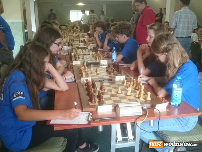 Zdjęcie w galerii na portalu naszwodzislaw.com: Czwarte miejsce drużyny UKS Ognisko Rydułtowy w rozgrywkach I Ligi Juniorów w Szachach  wiadomości z regionu
