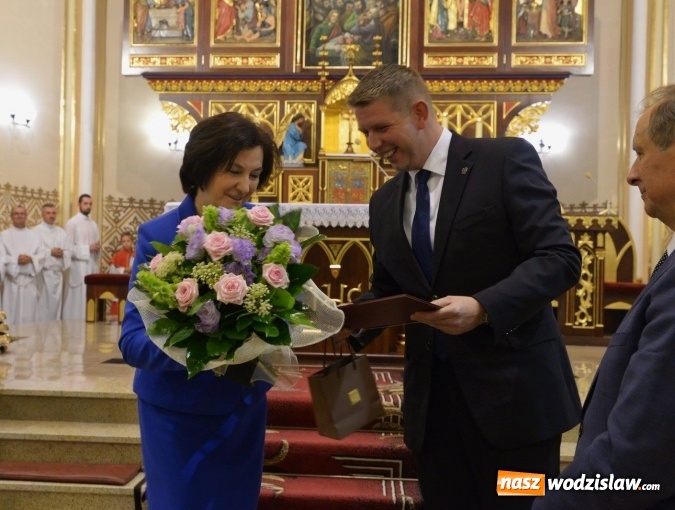 Zdjęcie w galerii na portalu naszwodzislaw.com: Złoty Wawrzyn trafił do Ewy Mrukwy-Kominek wiadomości z regionu