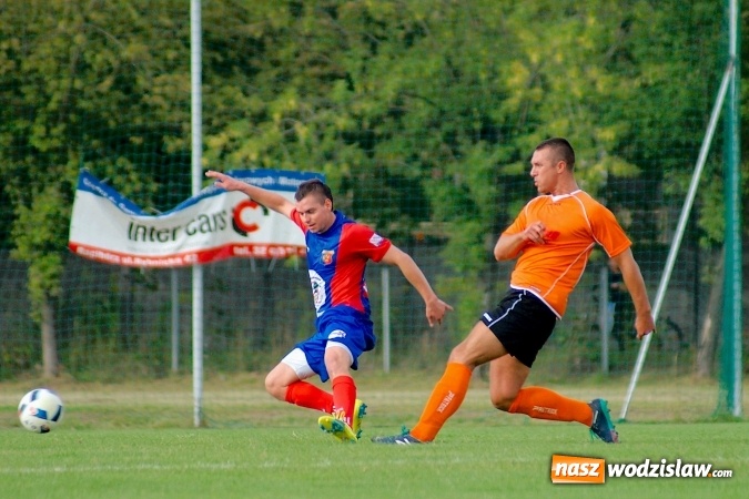 Zdjęcie w galerii na portalu naszwodzislaw.com: Nie taka Odra straszna, jak ją malują. Rafako bezbramkowo zremisowało w pierwszym meczu sezonu 2016/2017 wiadomości z regionu