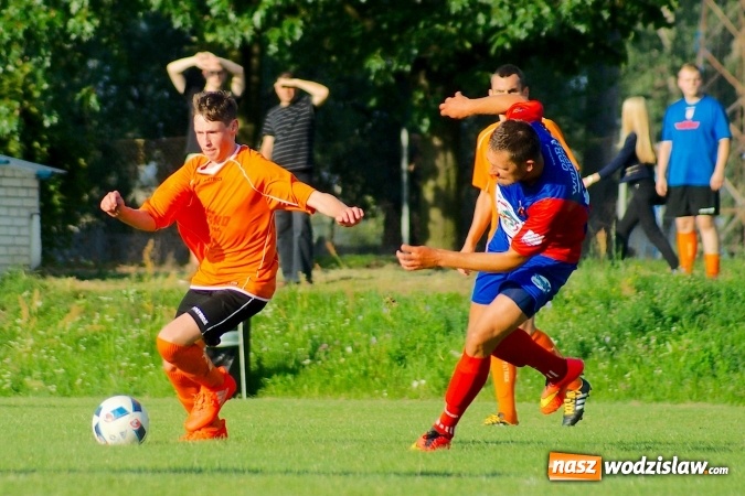 Zdjęcie w galerii na portalu naszwodzislaw.com: Nie taka Odra straszna, jak ją malują. Rafako bezbramkowo zremisowało w pierwszym meczu sezonu 2016/2017 wiadomości z regionu