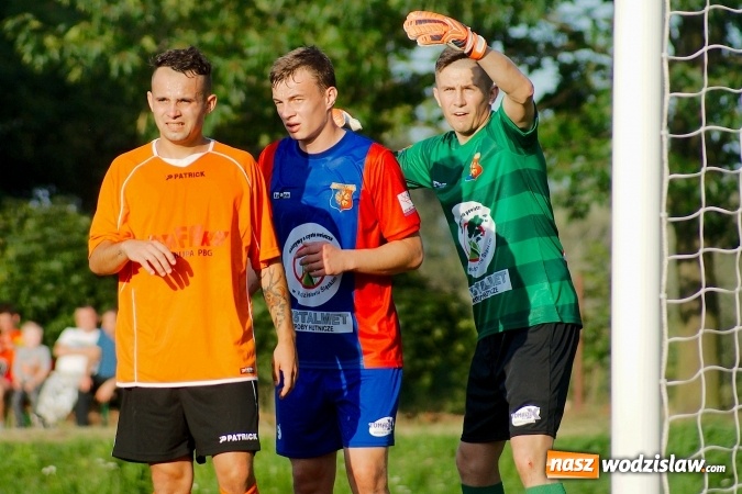 Zdjęcie w galerii na portalu naszwodzislaw.com: Nie taka Odra straszna, jak ją malują. Rafako bezbramkowo zremisowało w pierwszym meczu sezonu 2016/2017 wiadomości z regionu