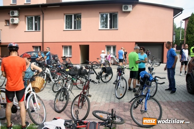Zdjęcie w galerii na portalu naszwodzislaw.com: Ponad 130 cyklist&oacute;w wystartowało w rajdzie rowerowym urokliwymi zakątkami powiatu wodzisławskiego wiadomości z regionu